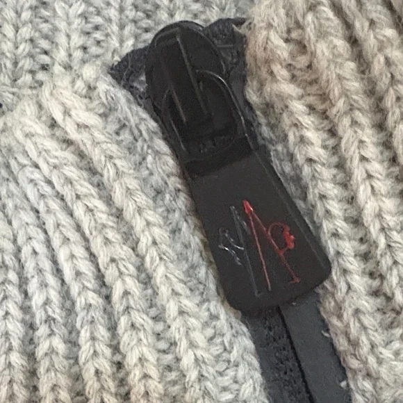 MONCLER SWEATER Men's Gray and Black Sweater Size M - Picture 6 of 16